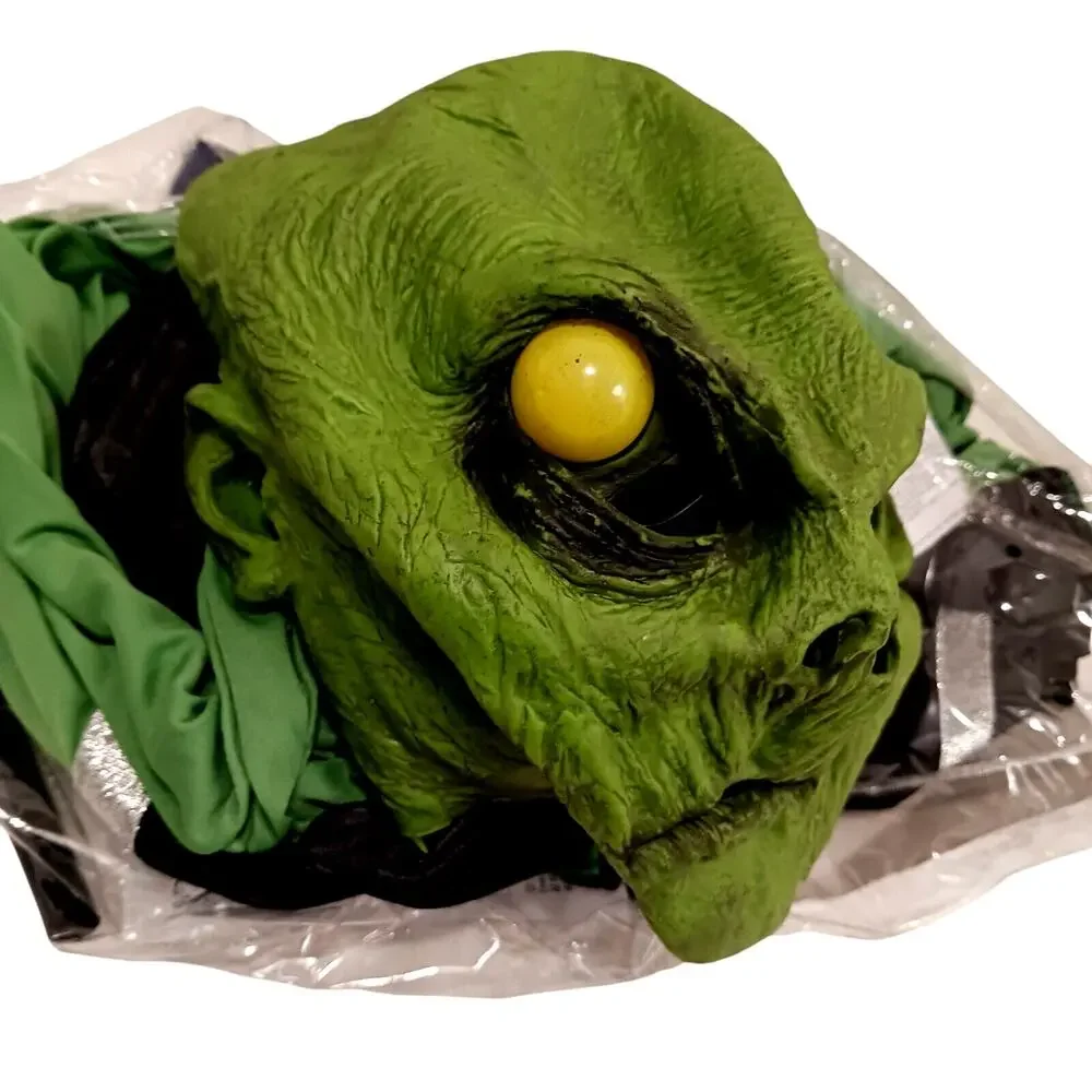 Alien‎ Costume CHILD Sz L 12-14 LIGHTS UP Space Creature w Batteries Halloween